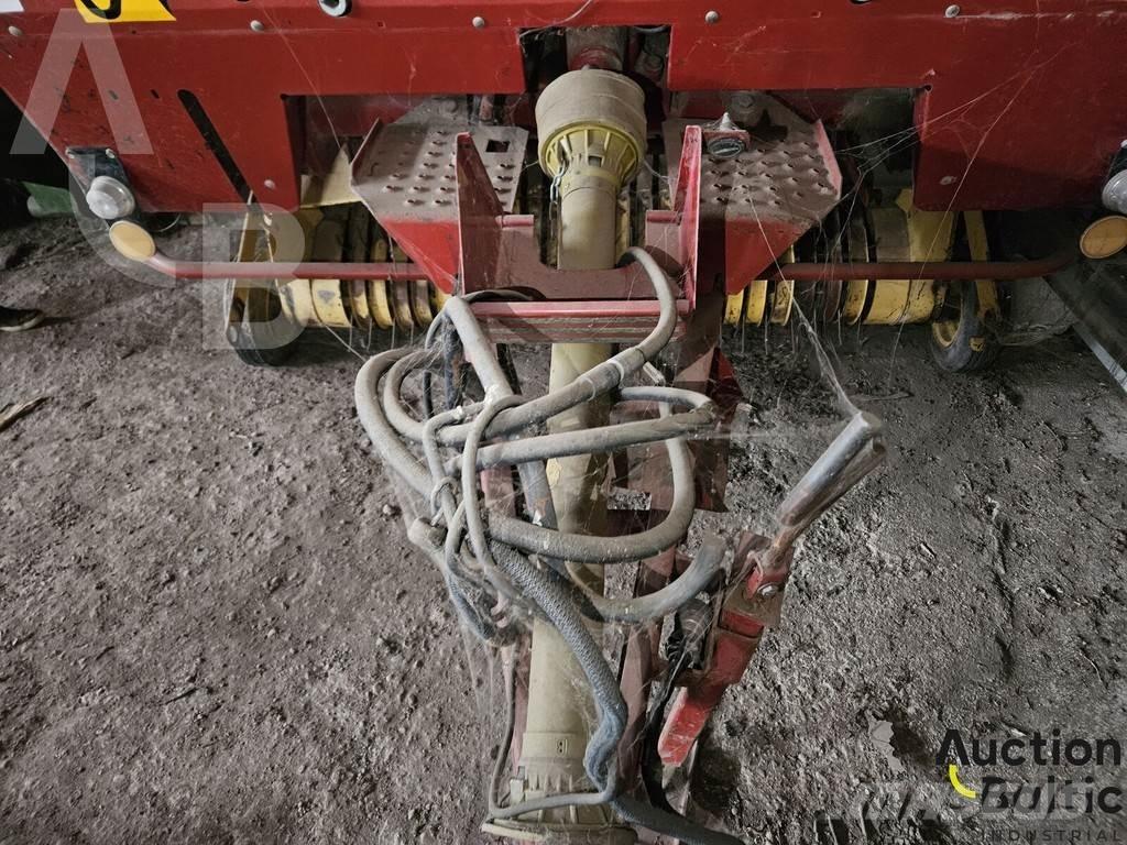 New Holland 644 Cits iekraušanas un rakšanas aprīkojums