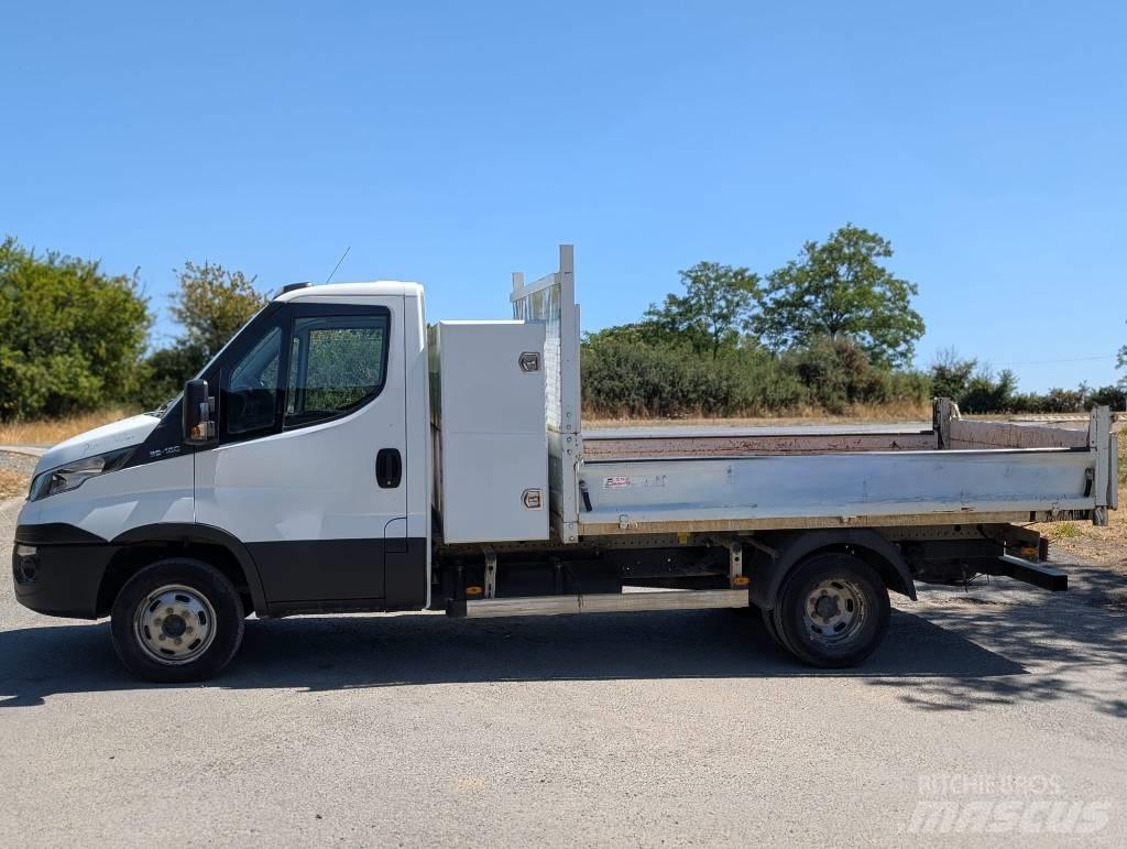 Iveco 35-12 Vieglais kravas automobilis/izkraušana no sāniem