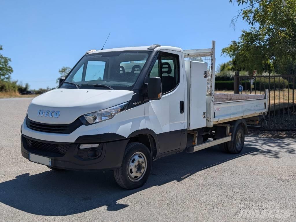 Iveco 35-12 Vieglais kravas automobilis/izkraušana no sāniem