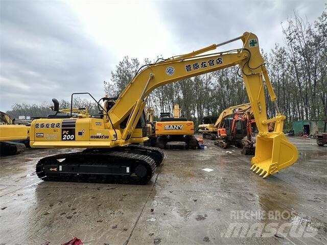 Komatsu pc200-8 Kāpurķēžu ekskavatori