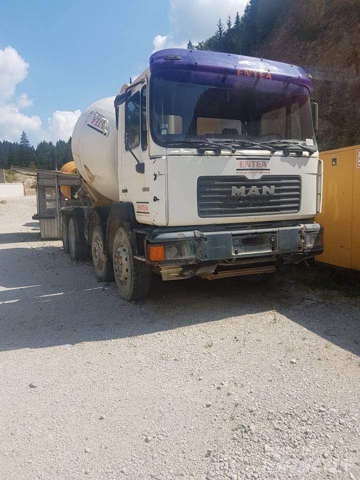 MAN T45 P X N 1 L Betona/javas maisītāji