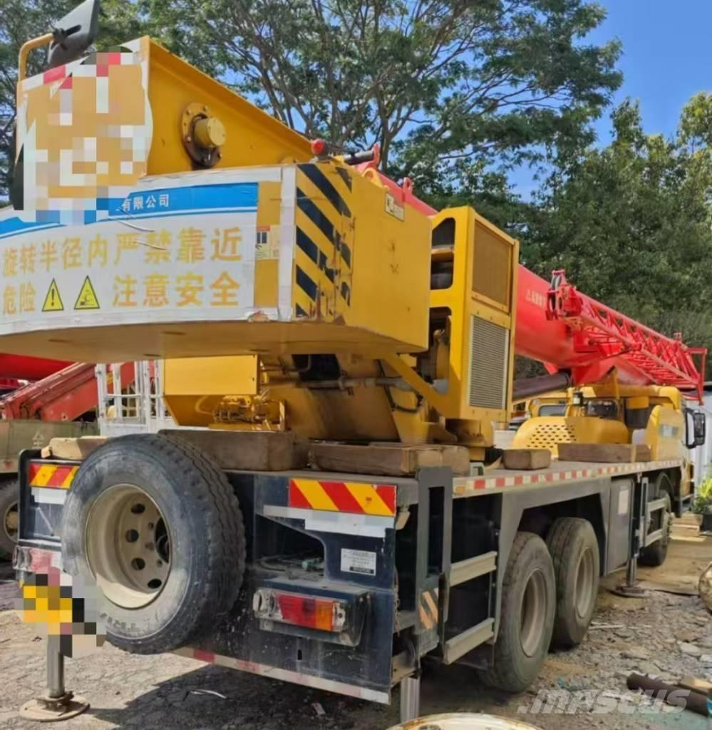 Sany STC250S Visurgājēji celtņi