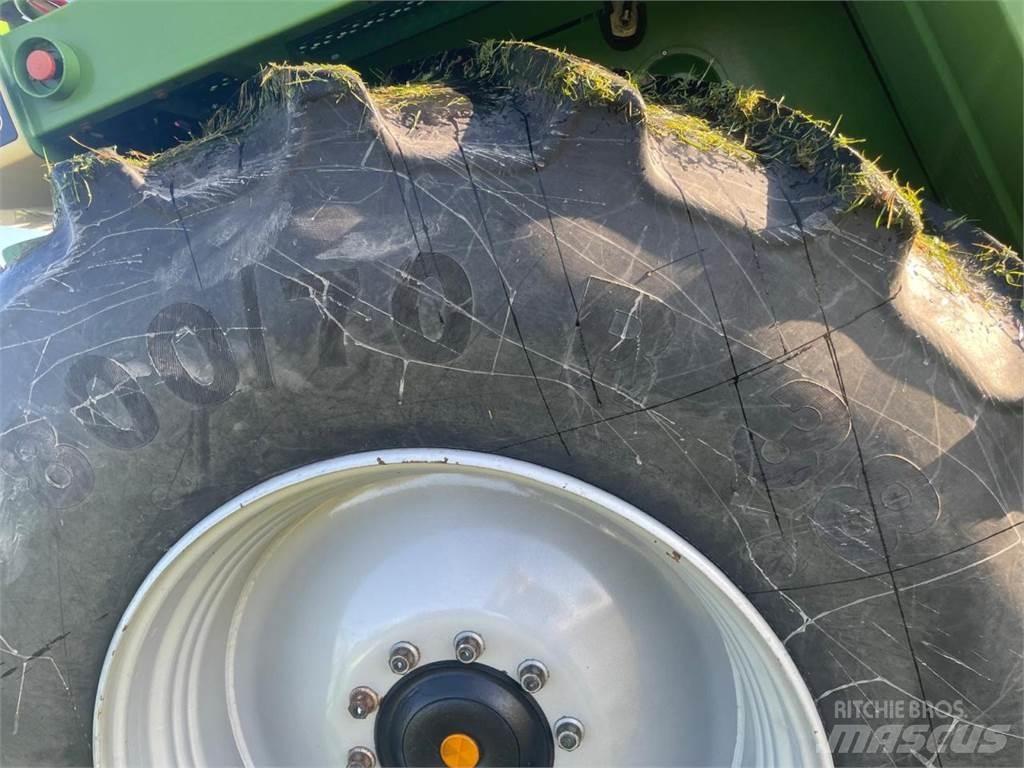 Krone BIG X 650 Lopbarības novācēji