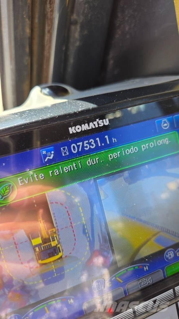 Komatsu PC 210 LC-11 Kāpurķēžu ekskavatori