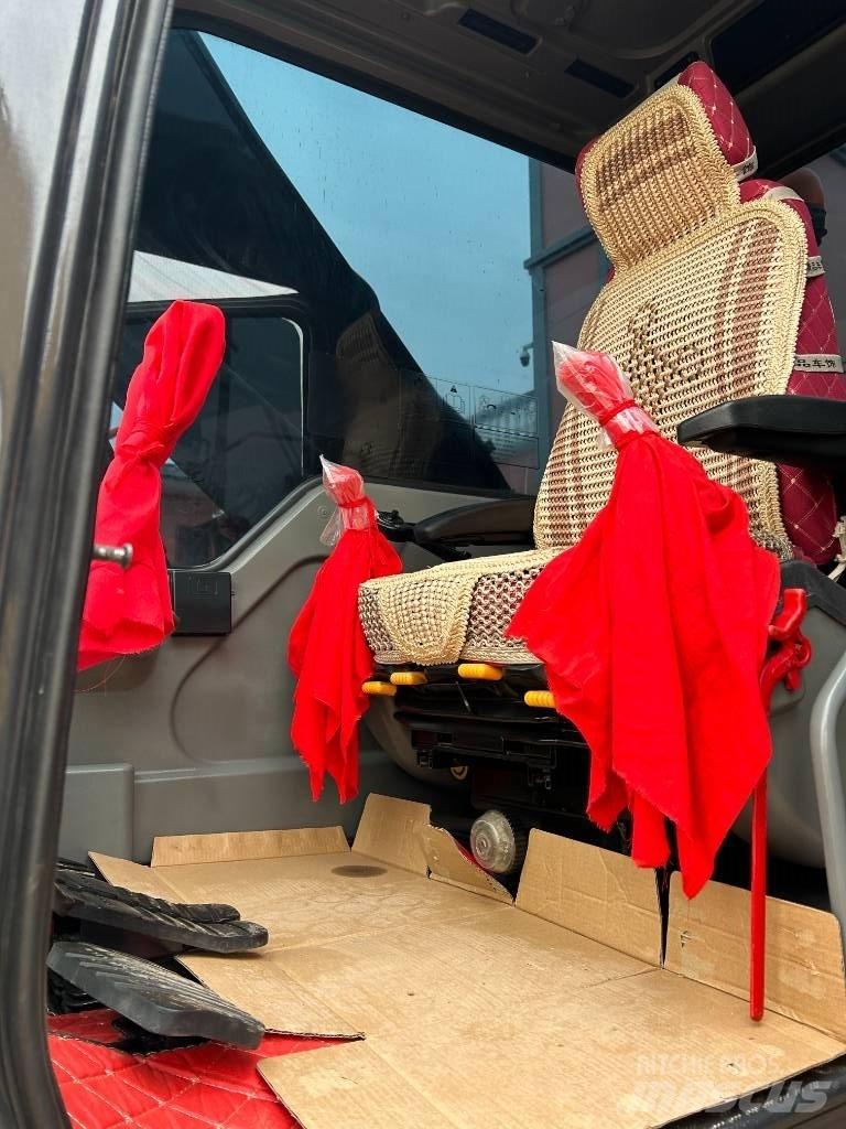 Volvo EC 240 Kāpurķēžu ekskavatori