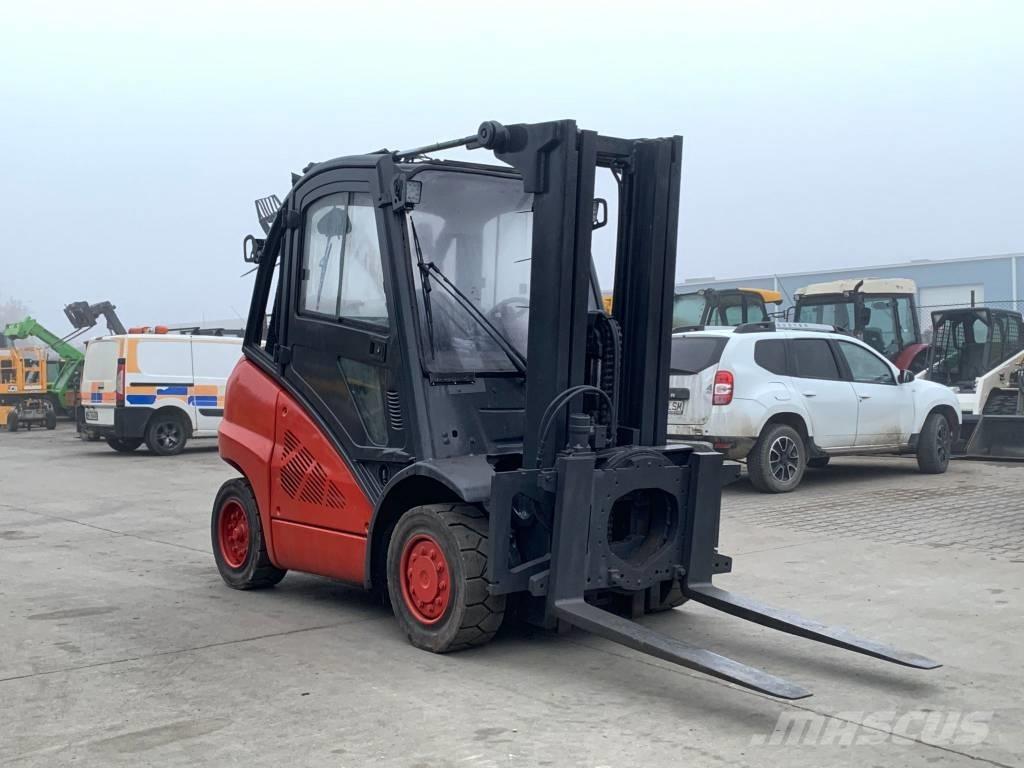 Linde H 40 D Tehnika ar dīzeļa dzinēju