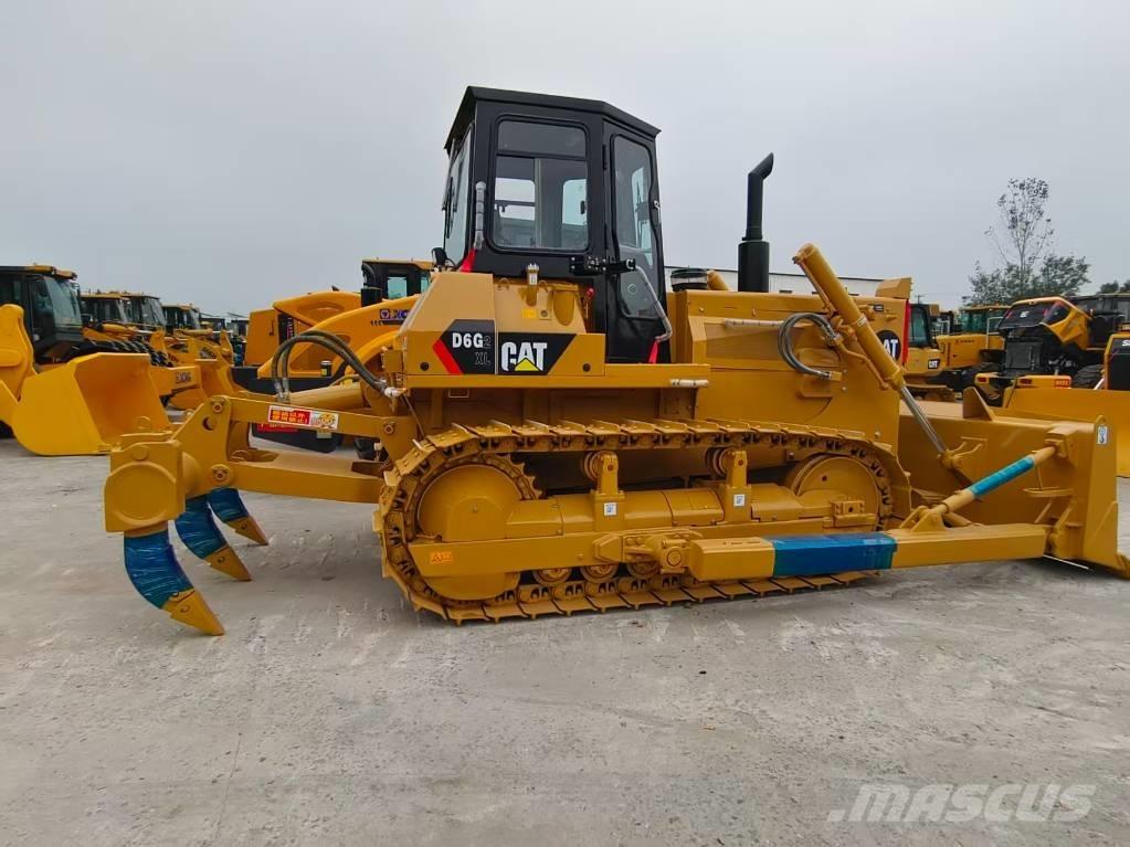 CAT D6G Kāpurķēžu buldozeri