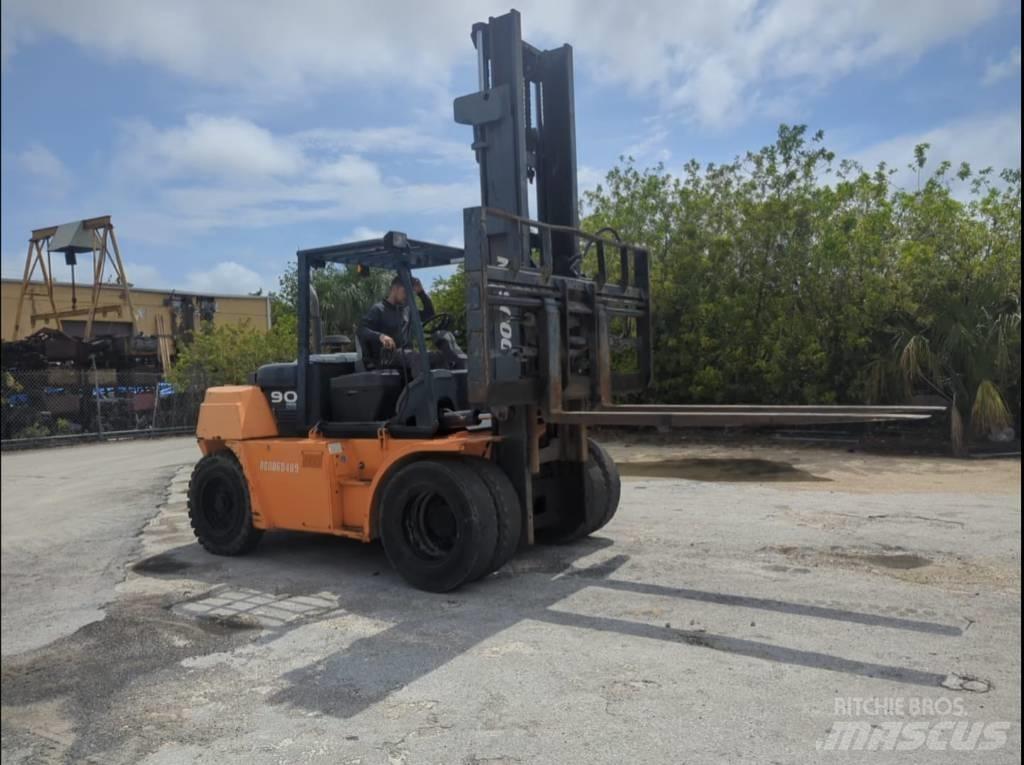 Doosan D 90 S-7 Autokrāvēji - citi
