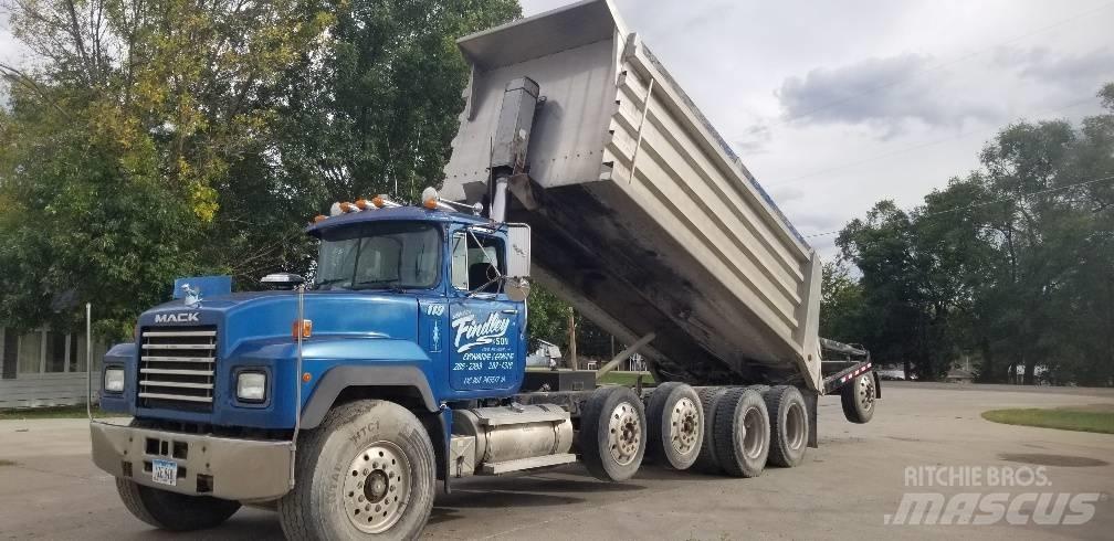 Mack RD 688 S Pašizgāzējs