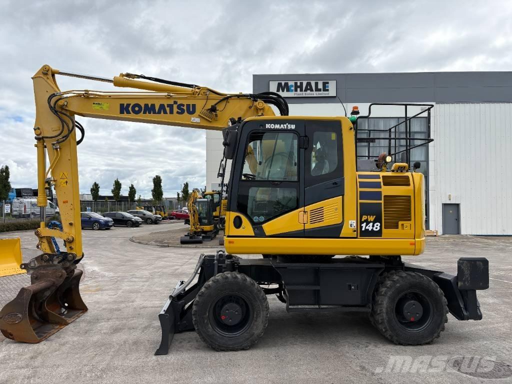 Komatsu PW148-11 Ekskavatori uz riteņiem