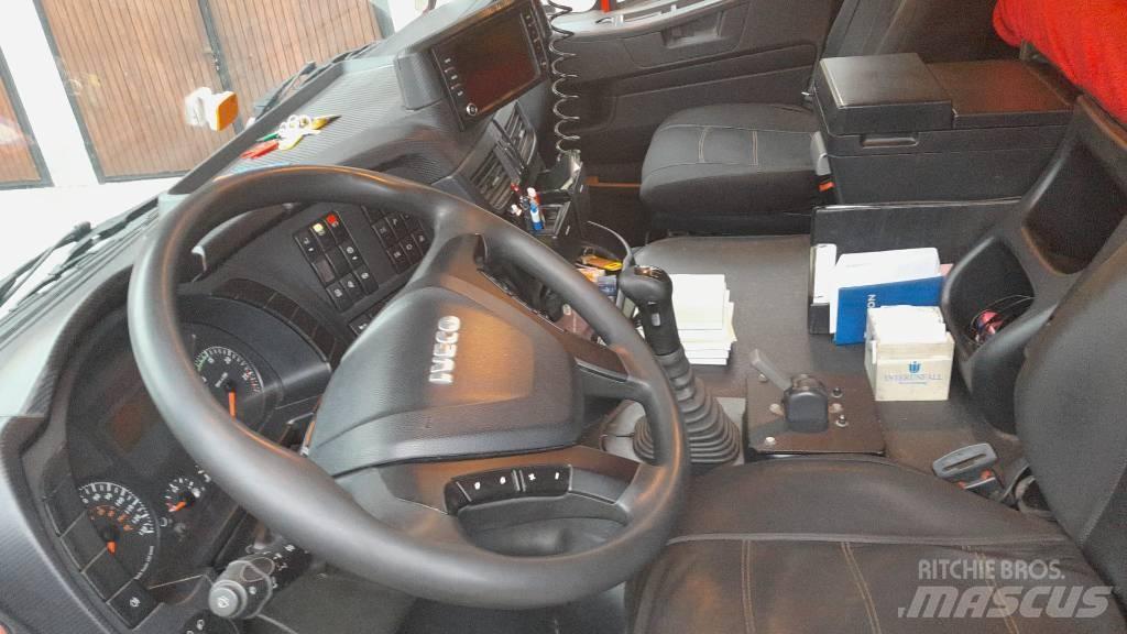 Iveco Trakker 450 Smagās mašīnas ar celtni