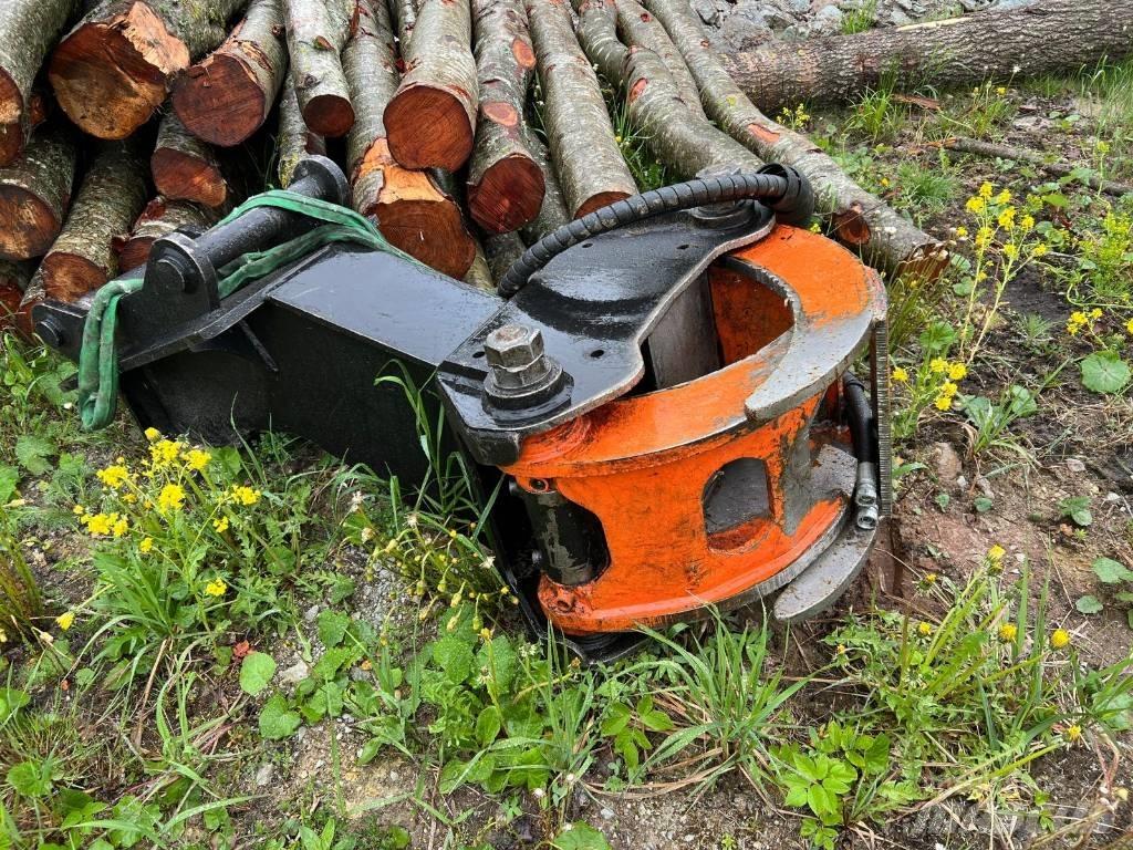 Komatsu PC138US-11 Kāpurķēžu ekskavatori
