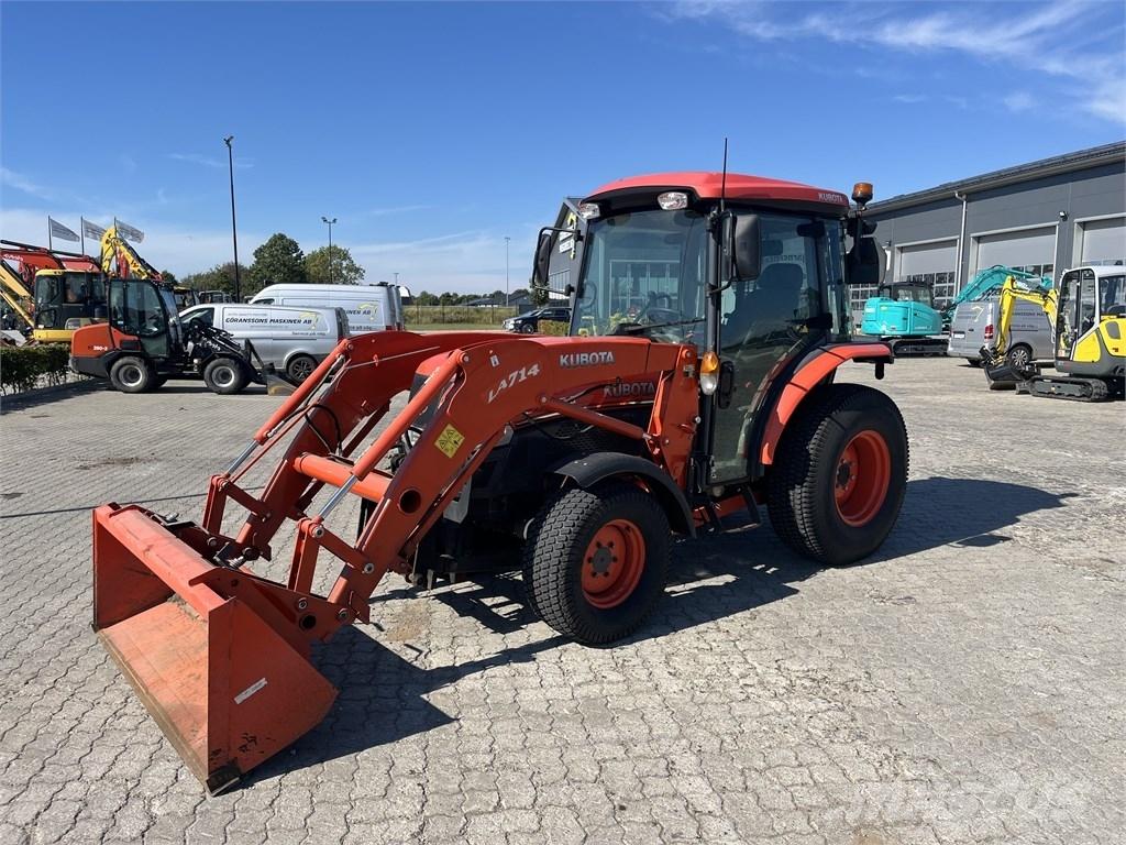 Kubota L 4240 HST Kompaktie traktori