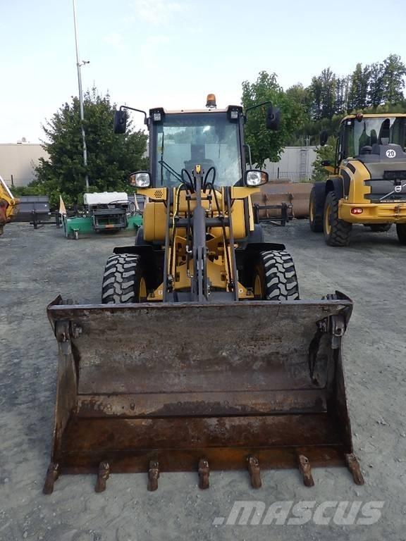 Volvo L 25 F Iekrāvēji uz riteņiem