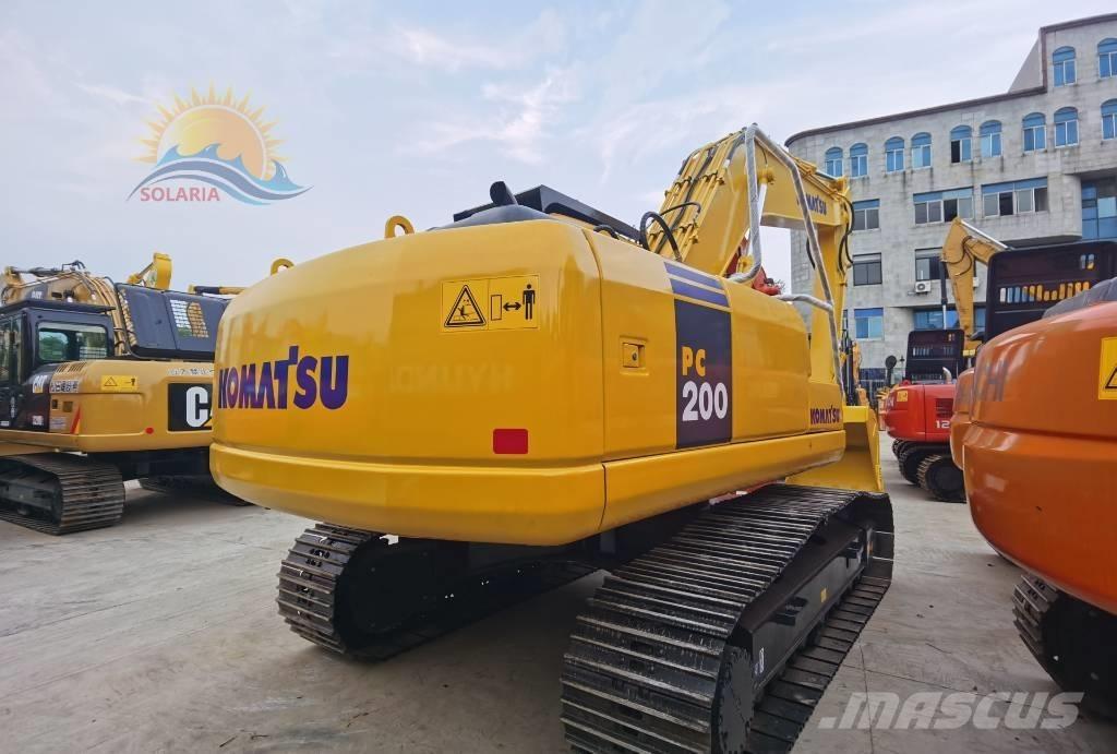 Komatsu PC 200-7 Kāpurķēžu ekskavatori