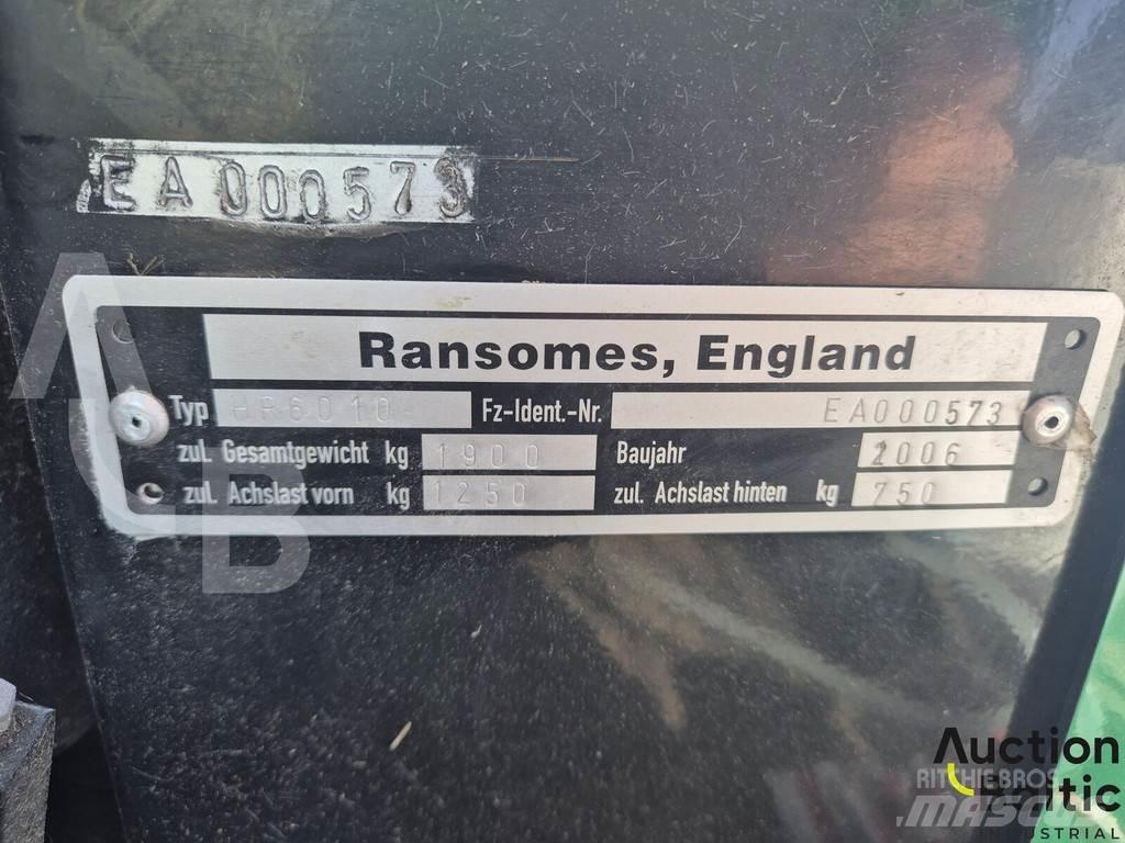 Ransomes HR6010 Mauriņa traktors