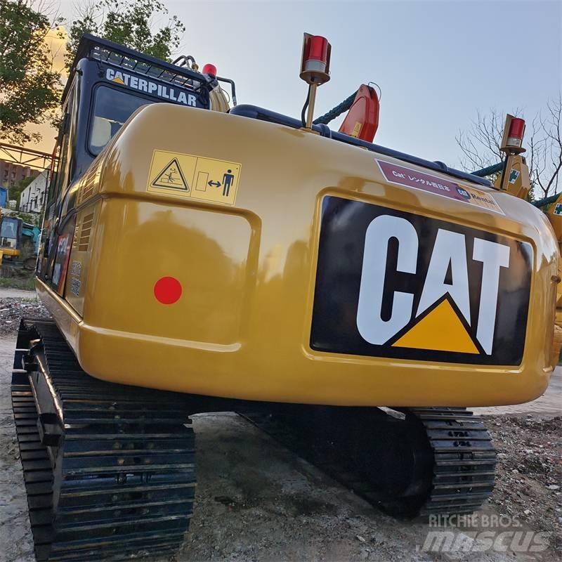 CAT 320 D Kāpurķēžu ekskavatori