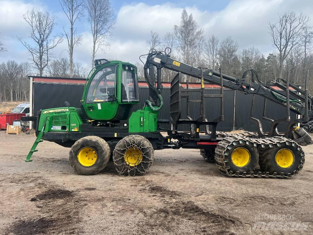 John Deere 810 E Forvarderi