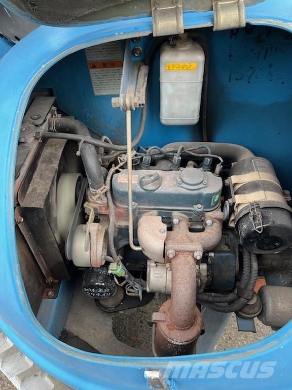 Maeda NUL070 Citi pacēlāji un platformas