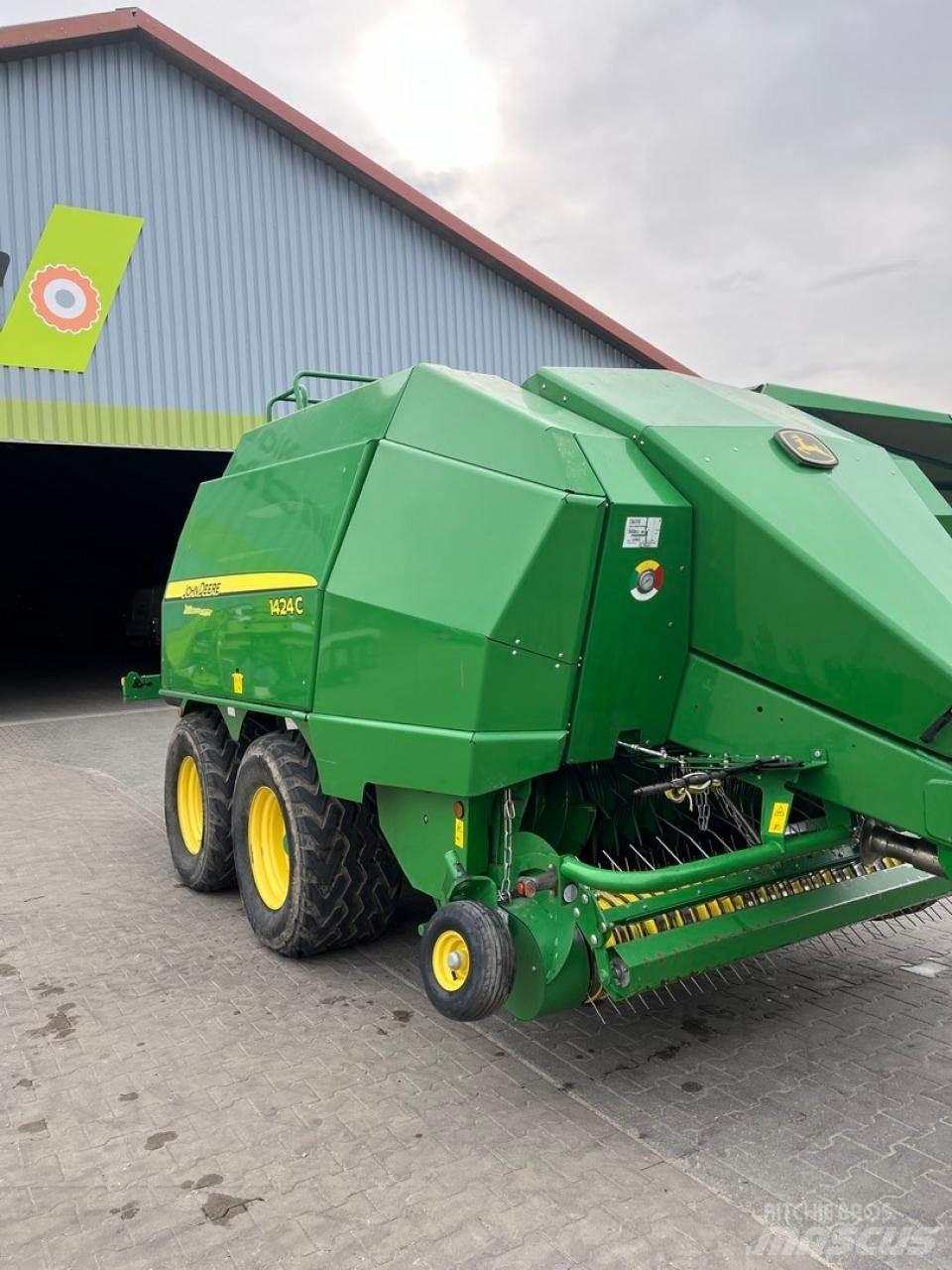 John Deere 1424 C Ķīpu preses