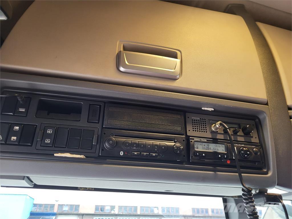 Renault T 480 Vilcēji