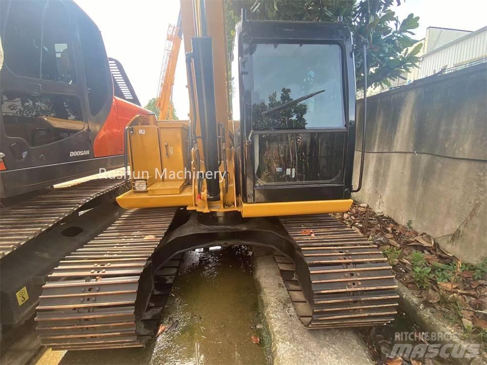 CAT 307E Kāpurķēžu ekskavatori
