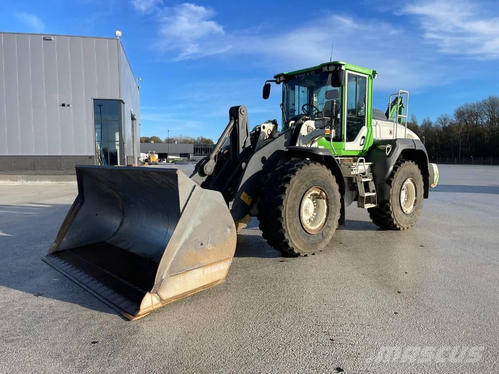 Volvo L 120 H Iekrāvēji uz riteņiem