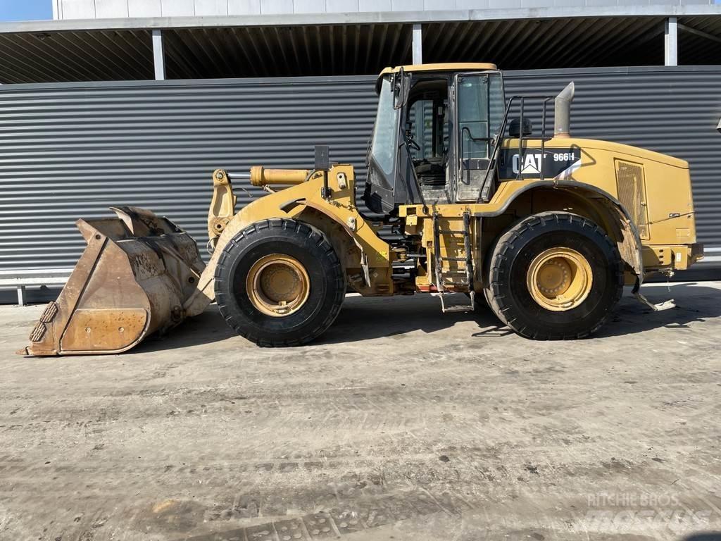 CAT 966H Iekrāvēji uz riteņiem