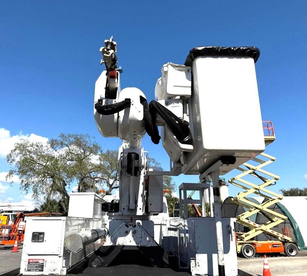 Altec AA 55 Pacēlāji uz automašīnas bāzes