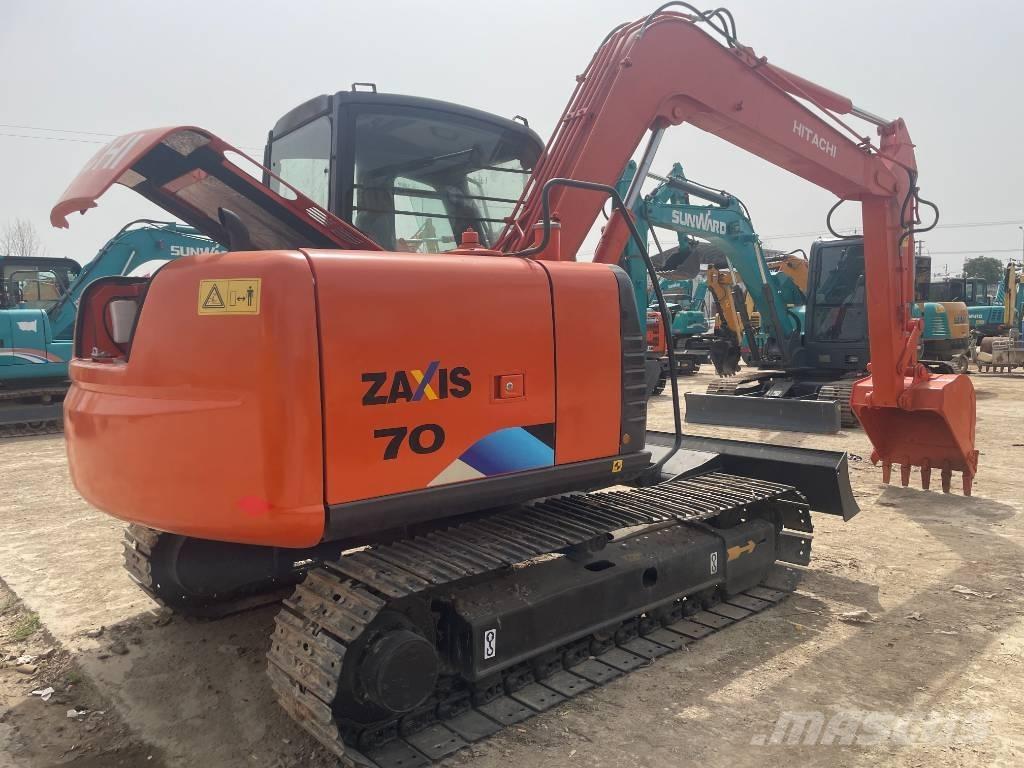 Hitachi ZX 70 Vidēja lieluma ekskavatori 7 t - 12 t