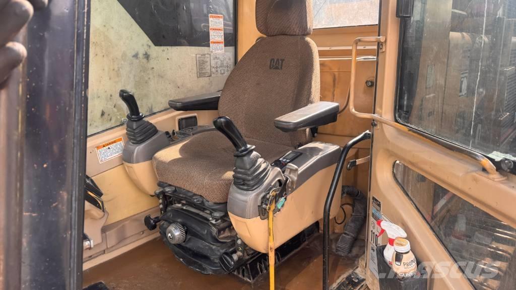 CAT 365 B L II Kāpurķēžu ekskavatori