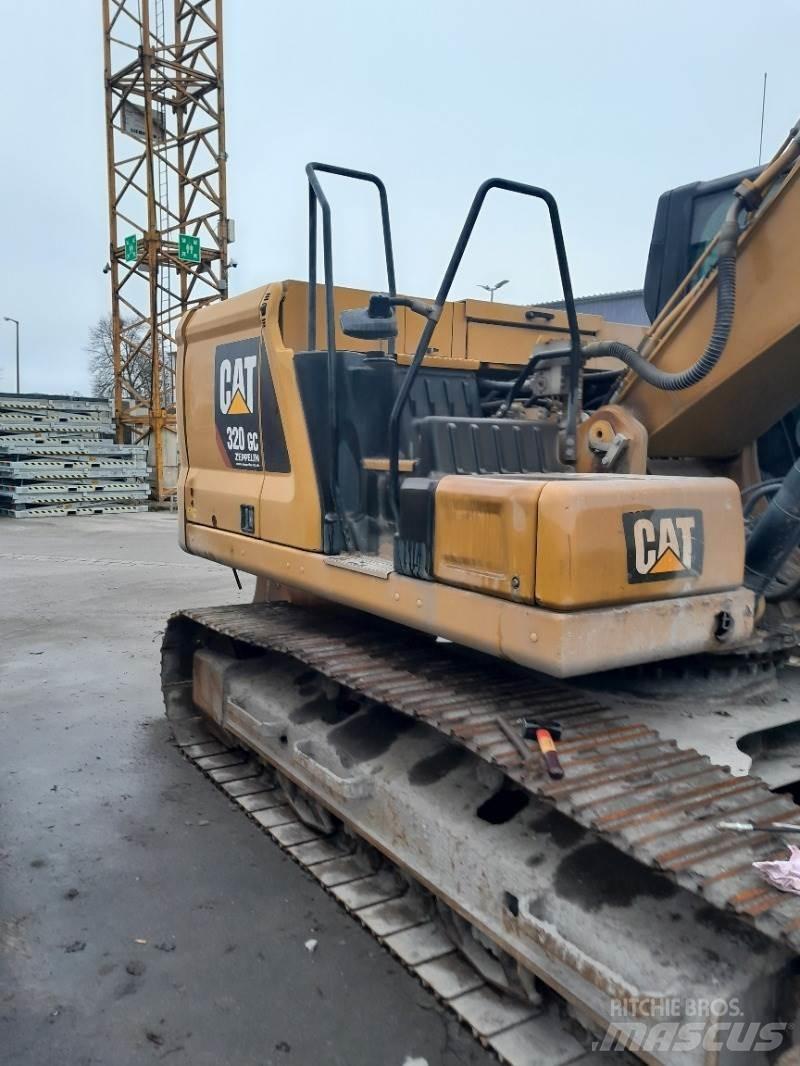 CAT 320GC Kāpurķēžu ekskavatori