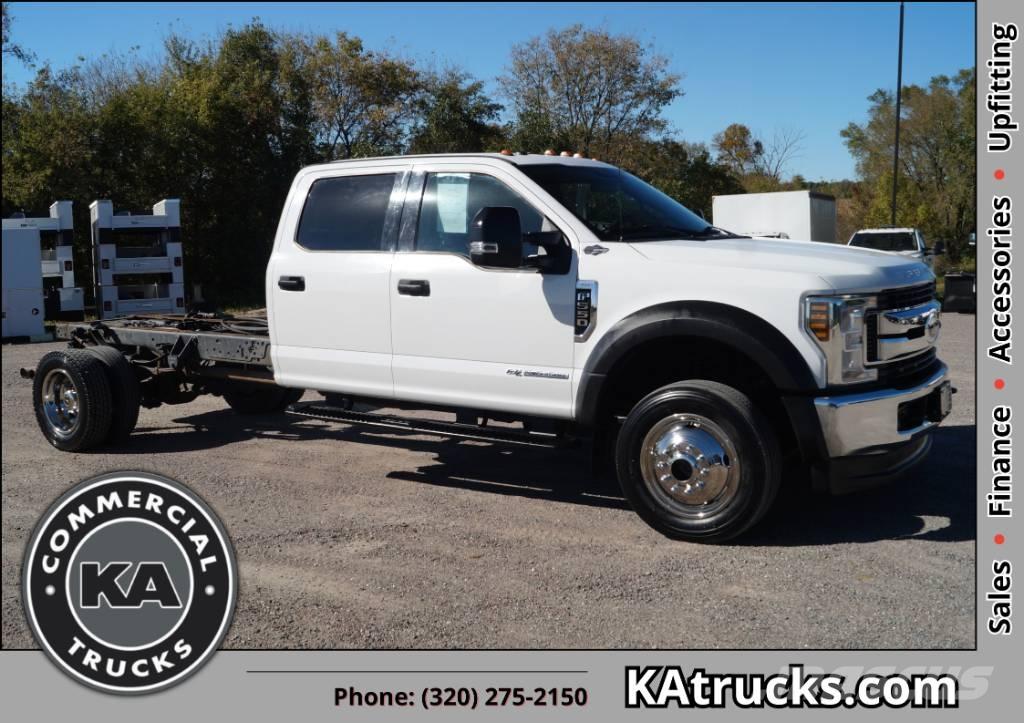 Ford F 550 XLT SD Šasija ar kabīni