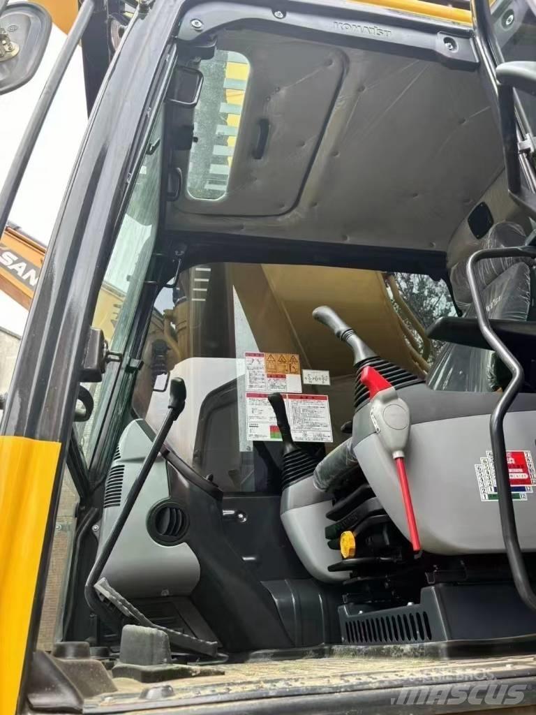 Komatsu 400-8 Kāpurķēžu ekskavatori