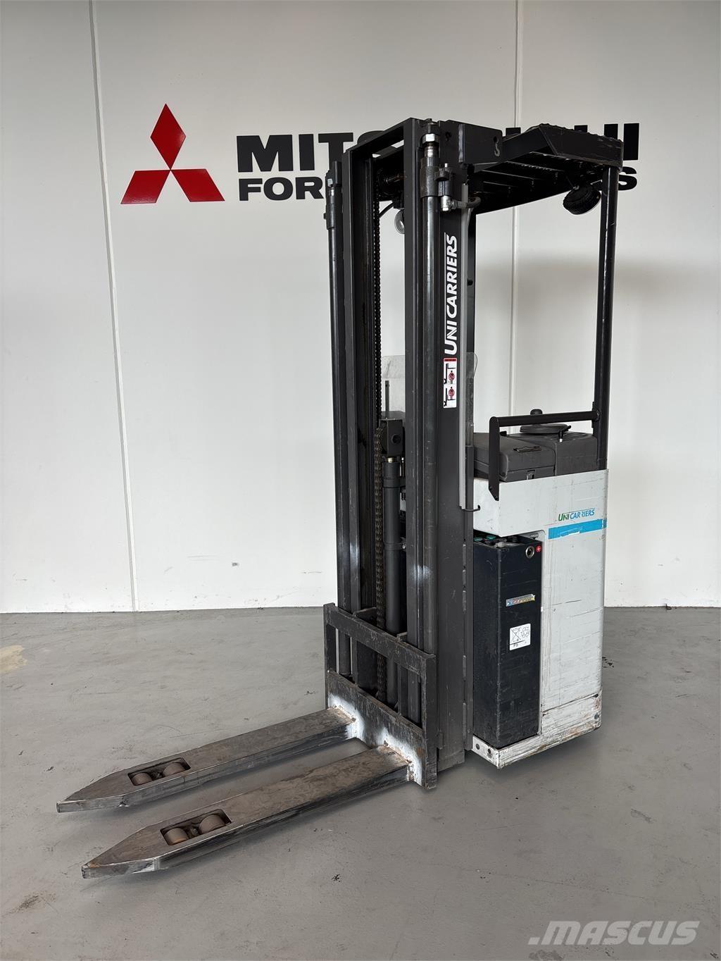 Atlet A160 Pašgājēji krautnētāji