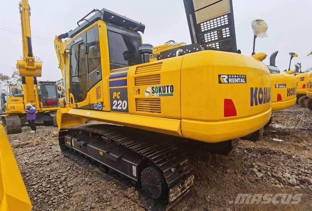 Komatsu pc220-8 Kāpurķēžu ekskavatori
