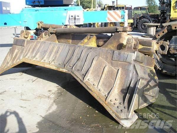 CAT D8N Kāpurķēžu buldozeri