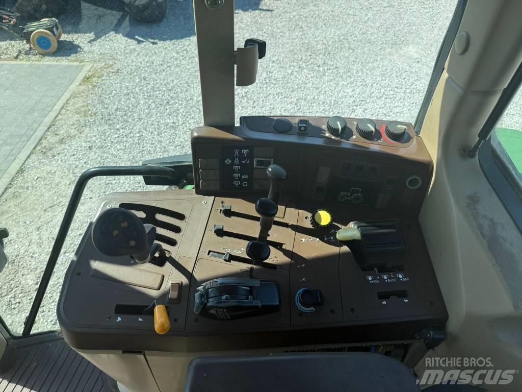 John Deere 6910 Traktori