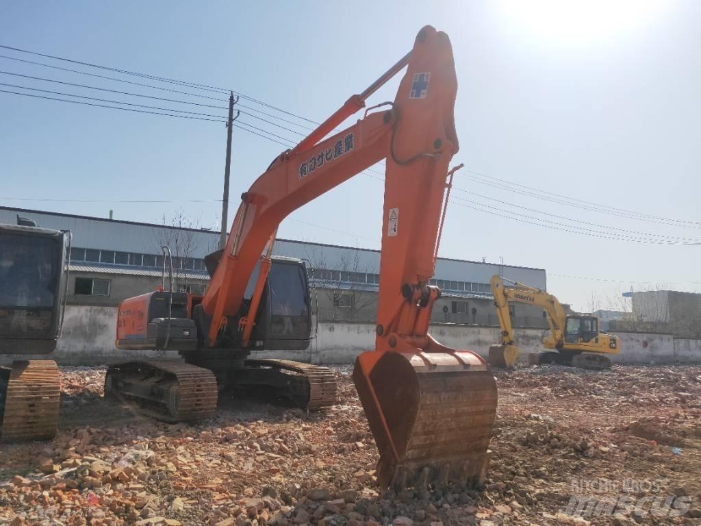 Hitachi ZX 240 Kāpurķēžu ekskavatori