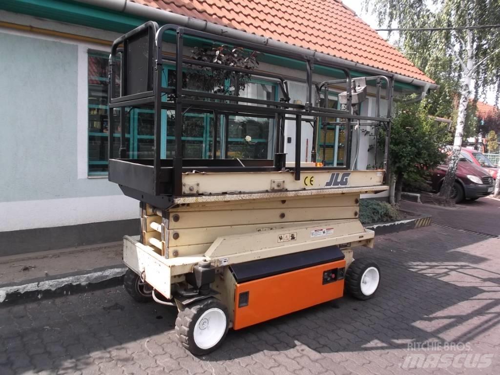 JLG 2646E      V-2288 Vertikālie pacēlāji