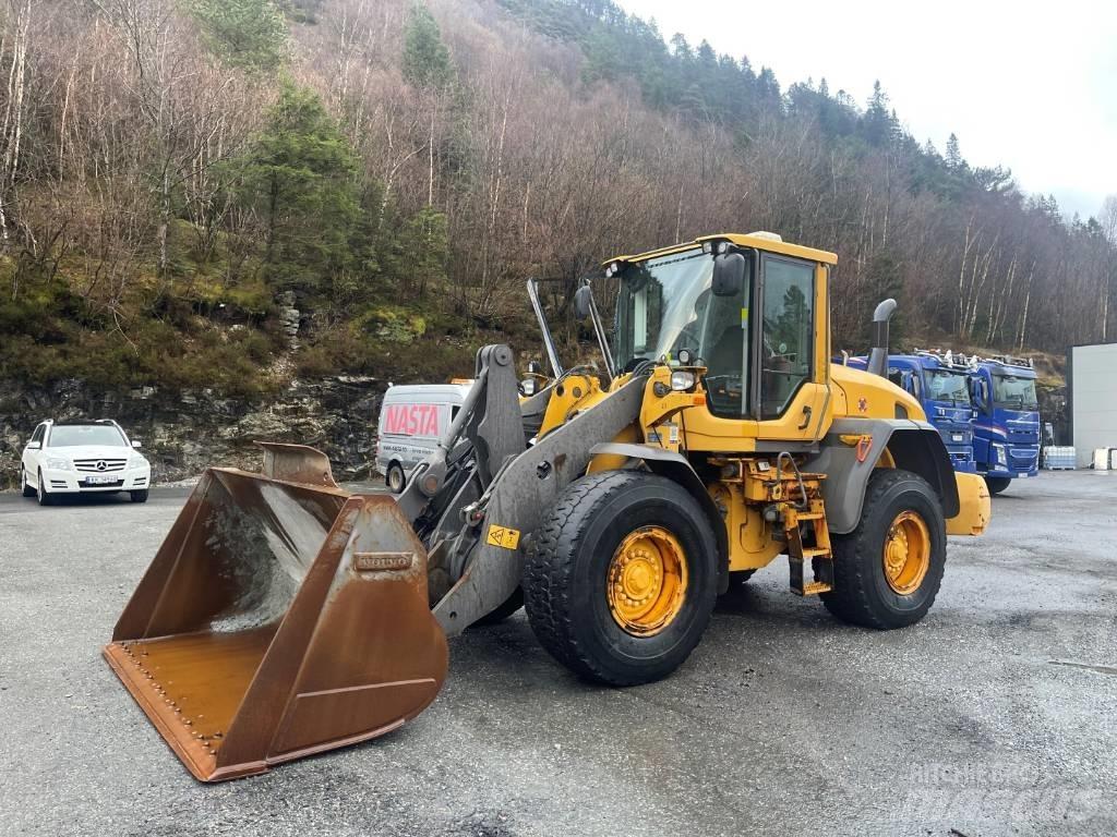 Volvo L 90 G Iekrāvēji uz riteņiem