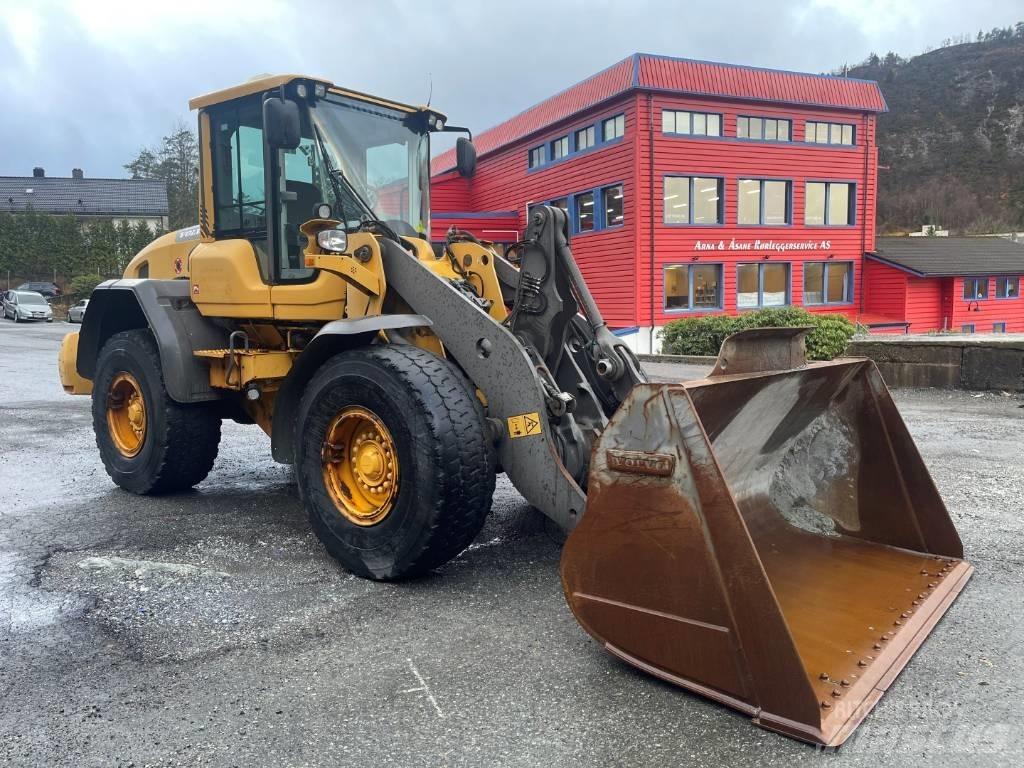 Volvo L 90 G Iekrāvēji uz riteņiem