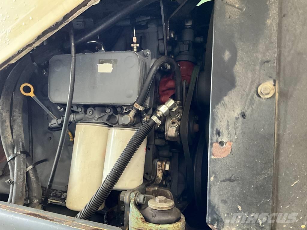 Terex TW 85 Ekskavatori uz riteņiem