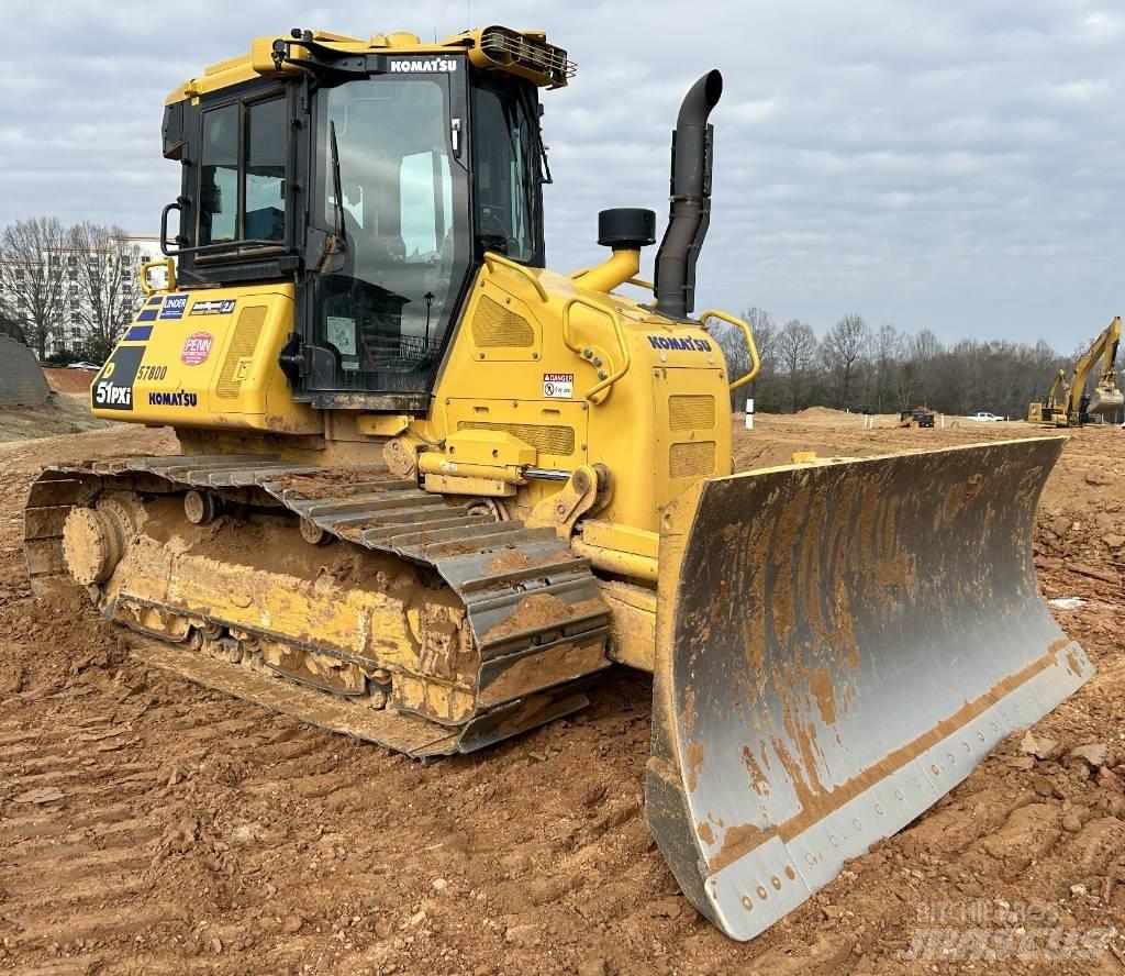 Komatsu D51PXi-24 Kāpurķēžu buldozeri