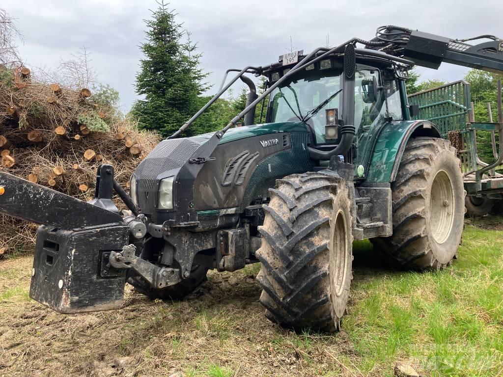 Valtra T 213 V Mežizstrādes traktori