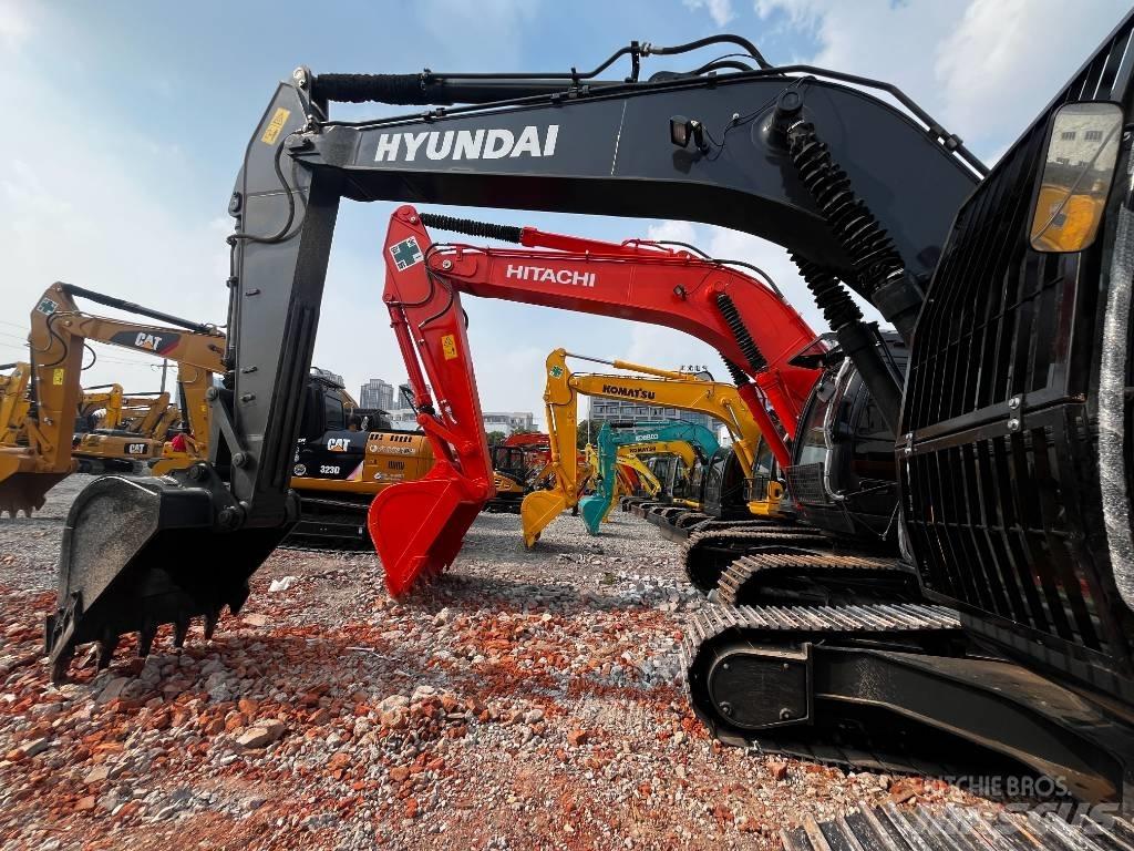 Hyundai HX 220 Kāpurķēžu ekskavatori