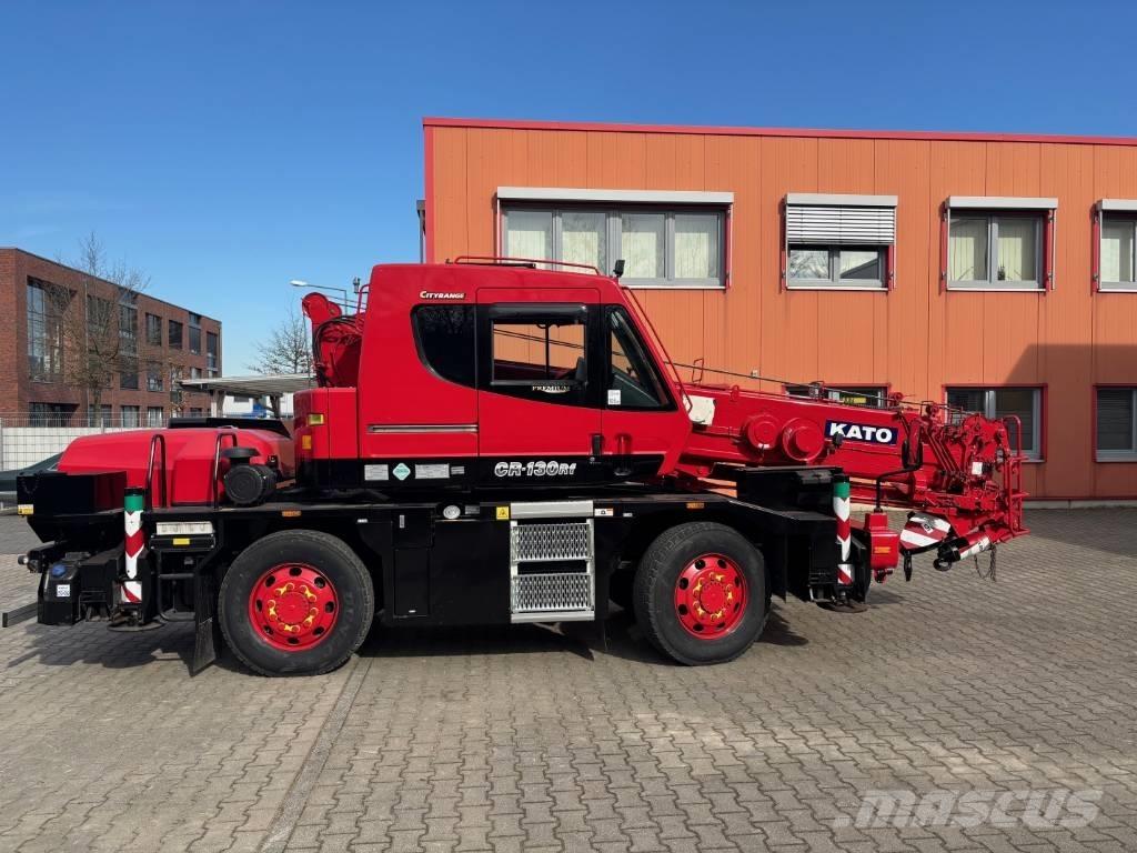 Kato CR-130Rf Visurgājēji celtņi