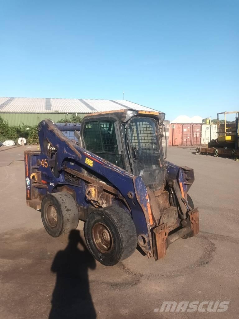 Bobcat S 770 Lietoti riteņu kompaktiekrāvēji