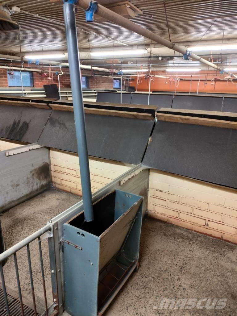 Pellon kuivaruokkija Barotavas