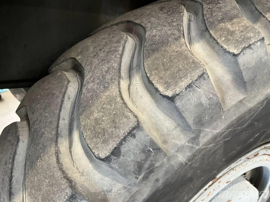 Terex PPM A 600 Celtņi nelīdzenām virsmām